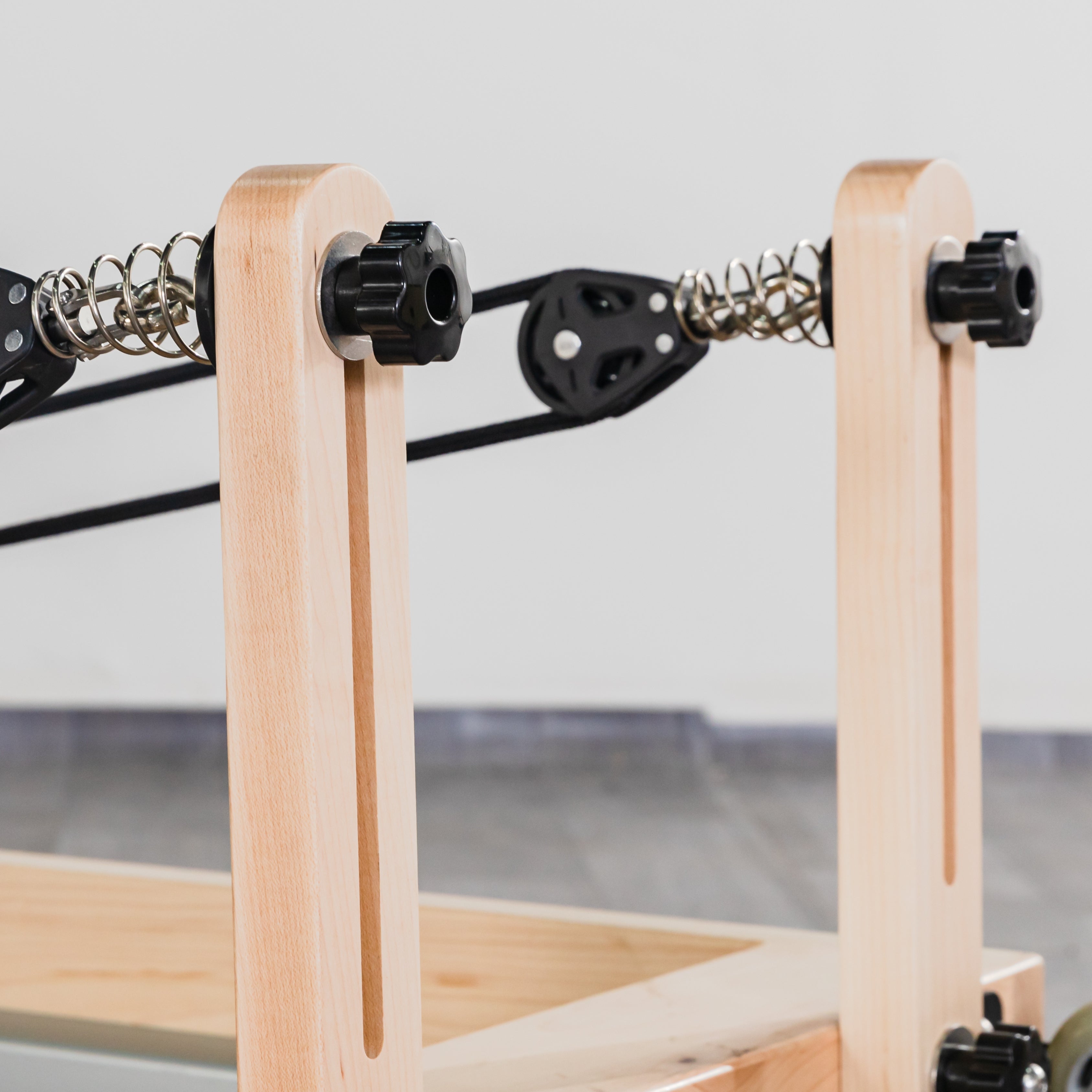 Foldable reformer dimensions and size specifications
